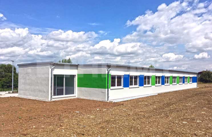 Laboratory building made of container elements